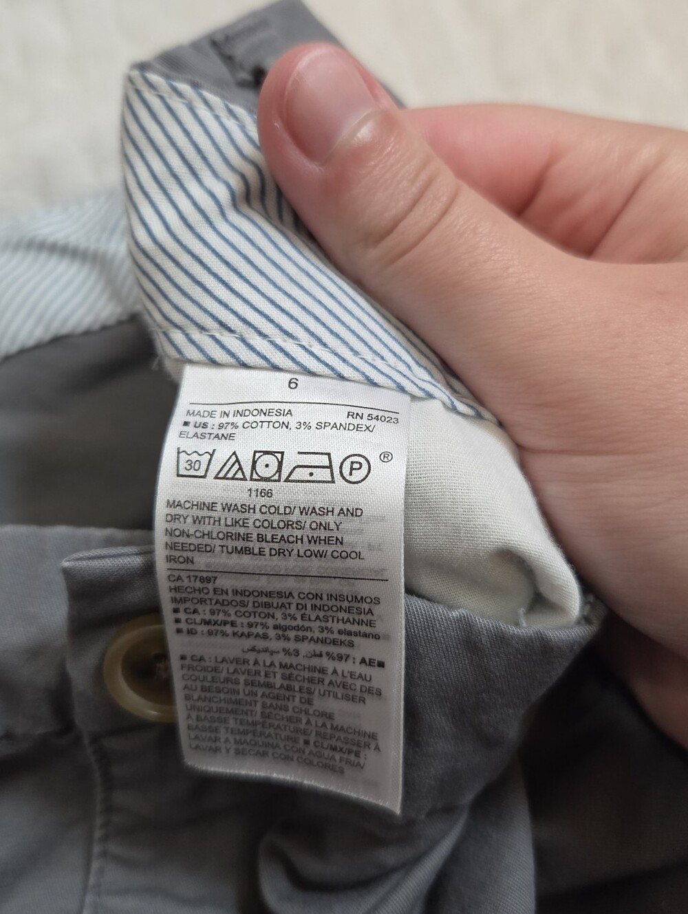 Old Navy Everyday Short Summer Vacation Casual Gray Shorts Size 6 - Picture 4 of 4